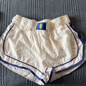 Free people running short size small